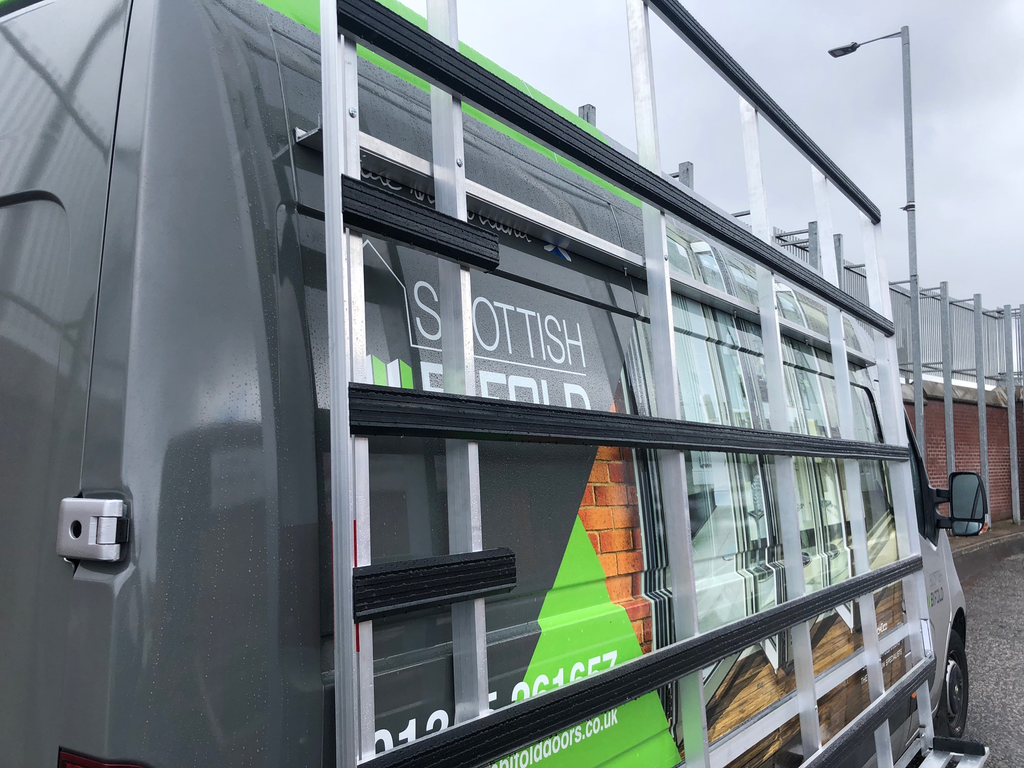 T6 (15-on) L2 - Aluminium Glass Rack (LxH) 2600 x 2500 (image for) T6 (15-on) L2 - Aluminium Glass Rack (LxH) 2600 x 2500