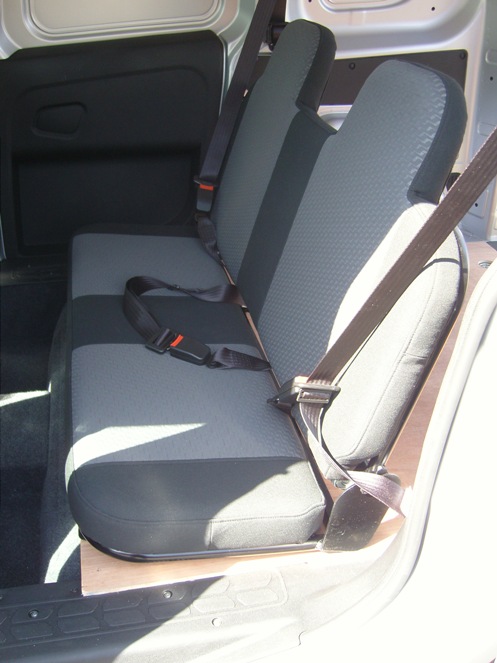 (image for) Tilt & Fold Deluxe Seat, 3 Headrests, 2 x lap and diagonal belts