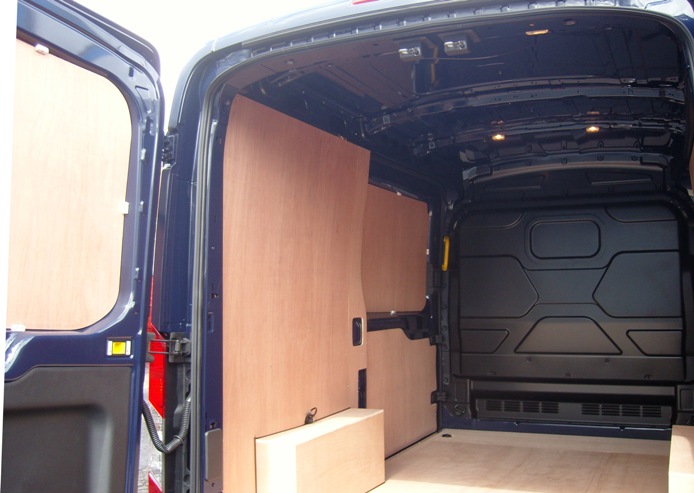 (image for) L2 - Base/Leader model - Full Ply Lining inc. floor & w/boxes