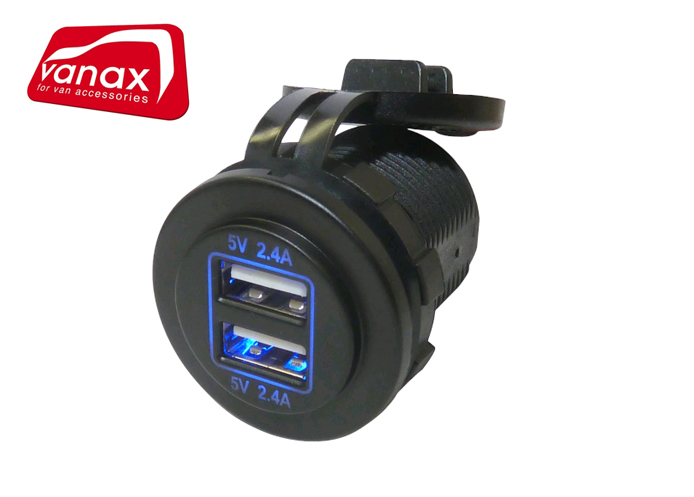 (image for) Twin Port Fast Charge USB Power Socket With Blue LED (5V, 4.8A)
